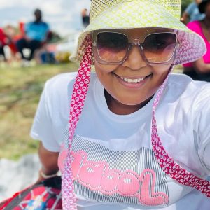 Joobla Model Rainbow Bucket hat